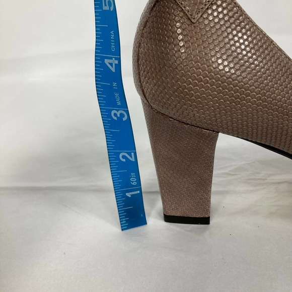Taryn Rose Pumps Womens 7.5 Taupe Brown Snake Leather Pumps Heels Peep Toe Italy - Picture 10 of 10